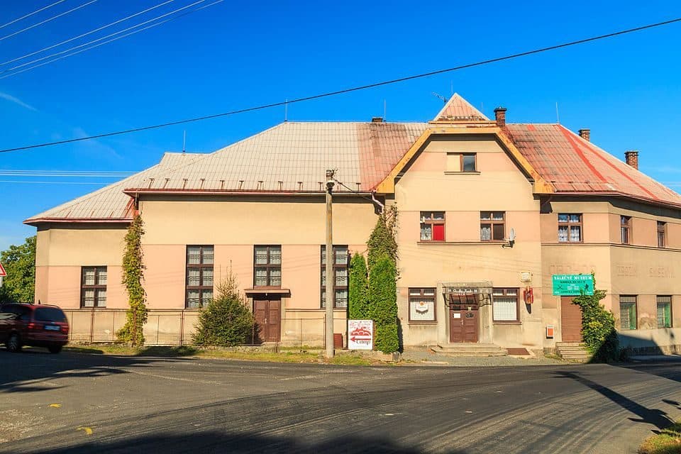 [Ž] Pod Střelečskou hůrou - Hrdoňovice (žst.)