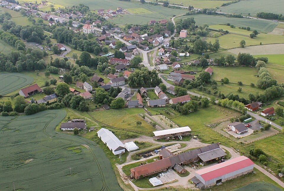 Osek (kraj hradecki) — zdjęcie 1