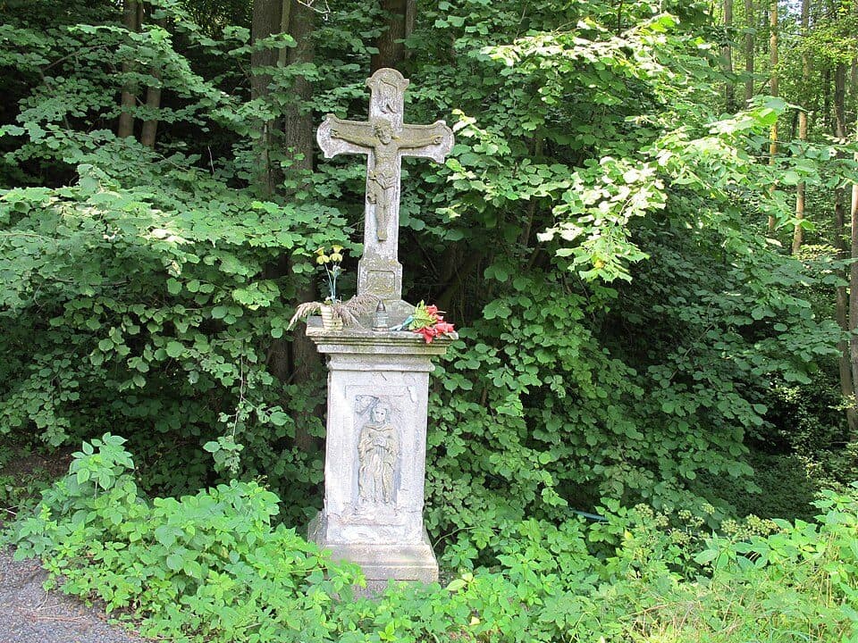 Podtýn