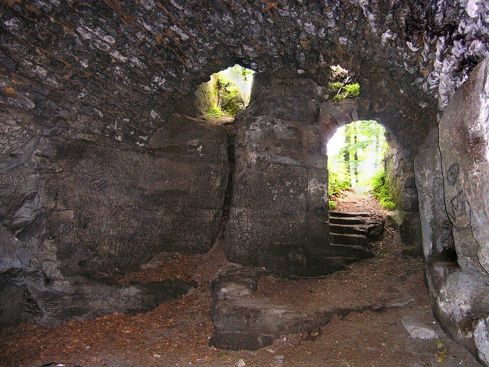 [Ž] Malá Skála (kap.) – Malá Skála (žst)