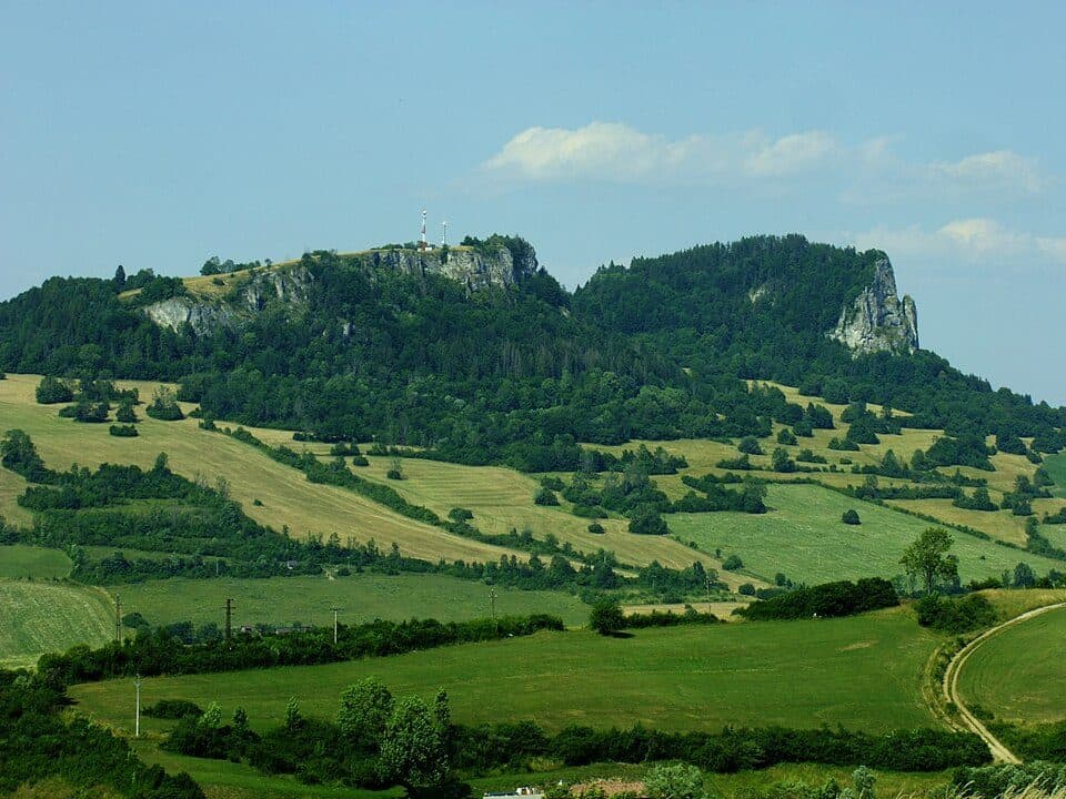 Ostrá skala