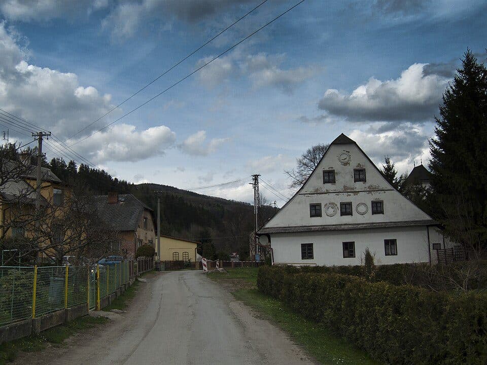 Raskow- Novy Hrad_yellow
