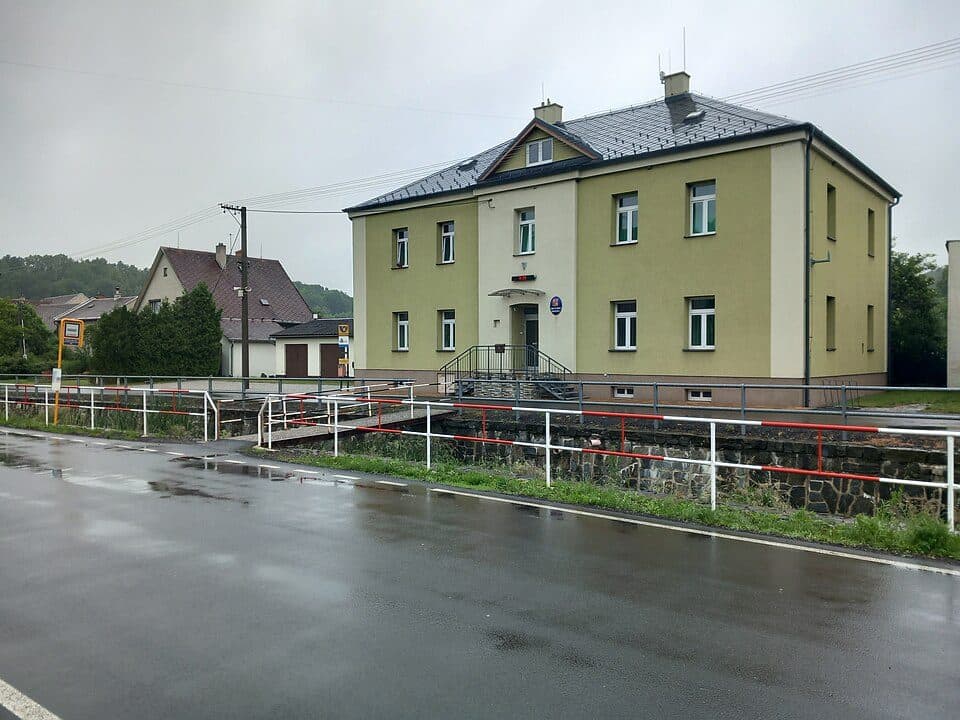 [Č] Třemešná (žst.) - Osoblaha (žst.)