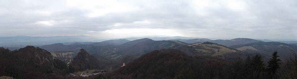 Vršatec - Červený Kameň