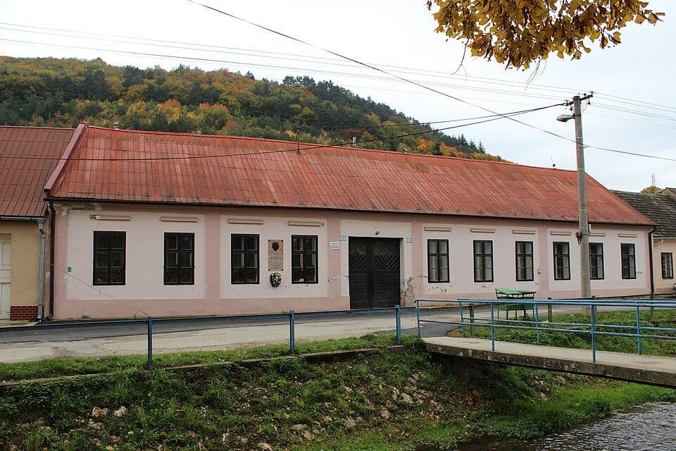 Prechod Hrušové - NM