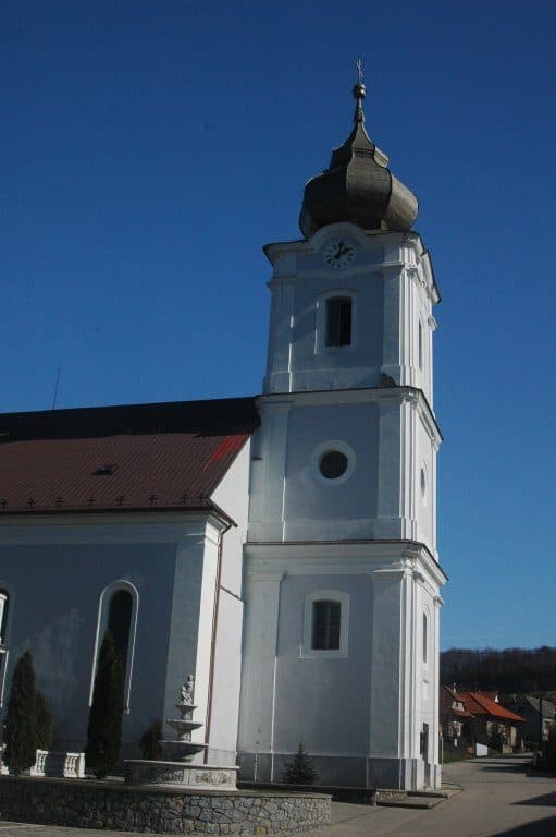 Lazová 100