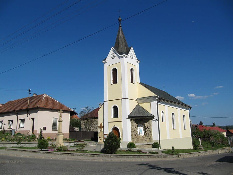 Lhota (kraj zliński) — zdjęcie 1