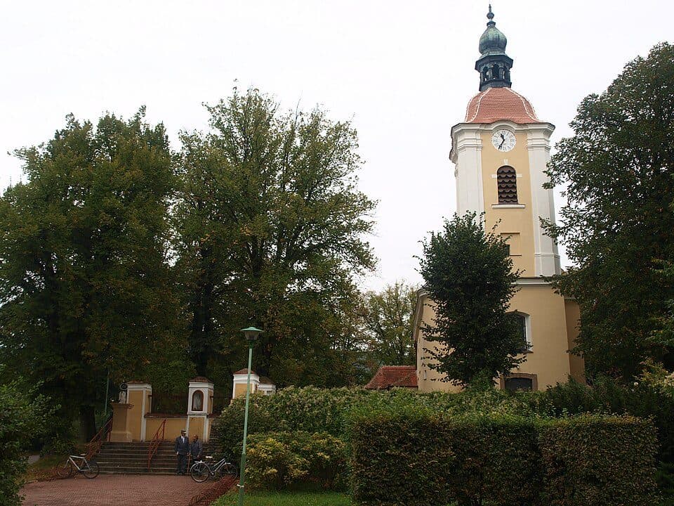 Velká nad Veličkou — zdjęcie 1