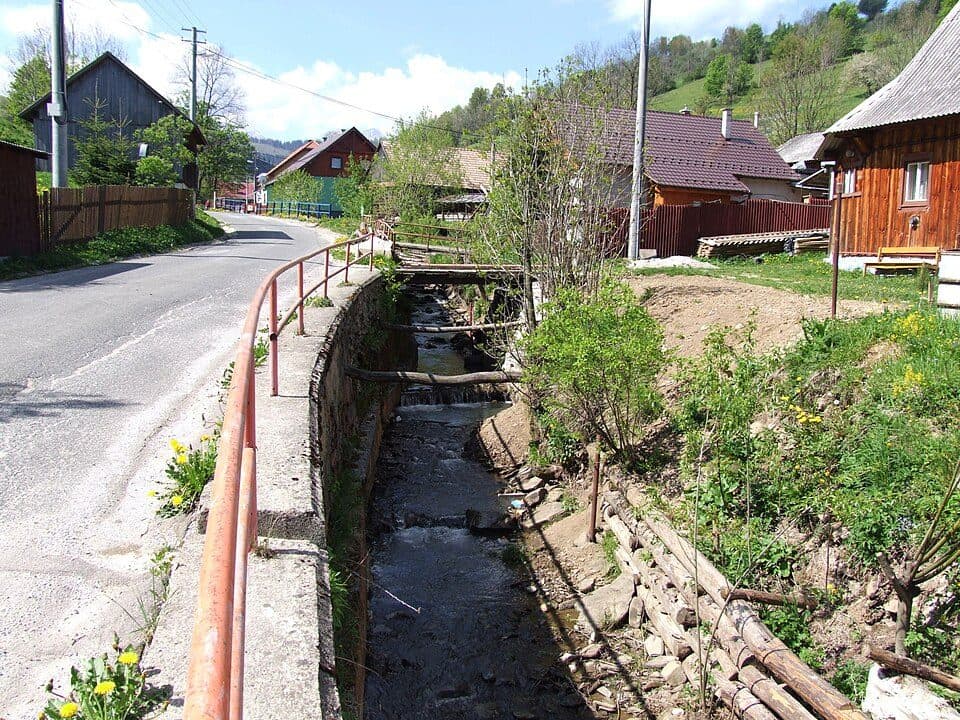 Ždiar, Bachledova dolina - Malá Franková, rázcestie