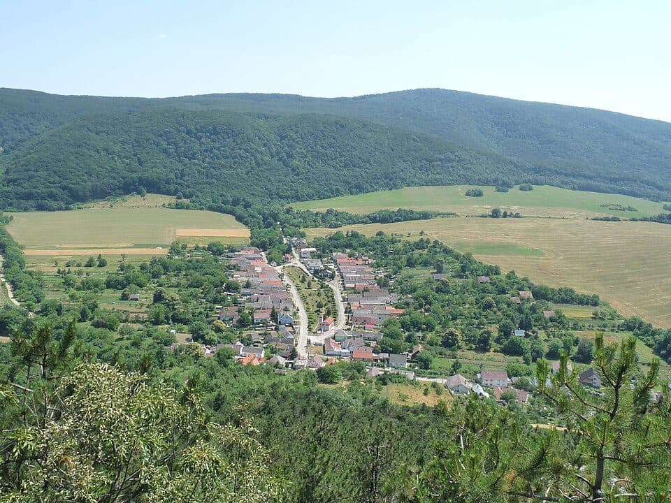 Plavecké Podhradie - Vápenná