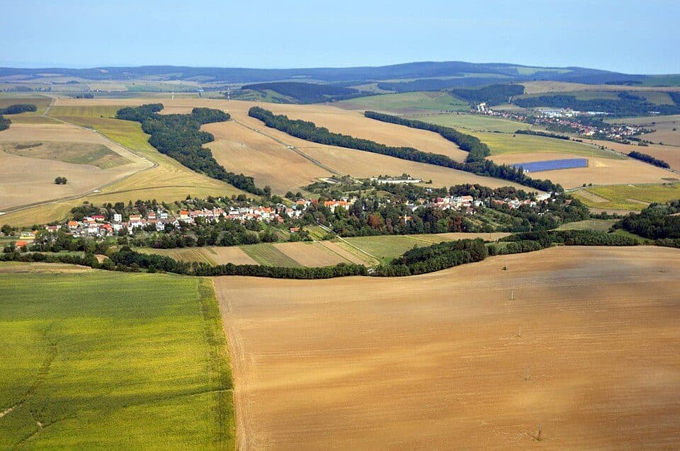 Senica-Čáčov - Smrdáky - Miléniový kríž