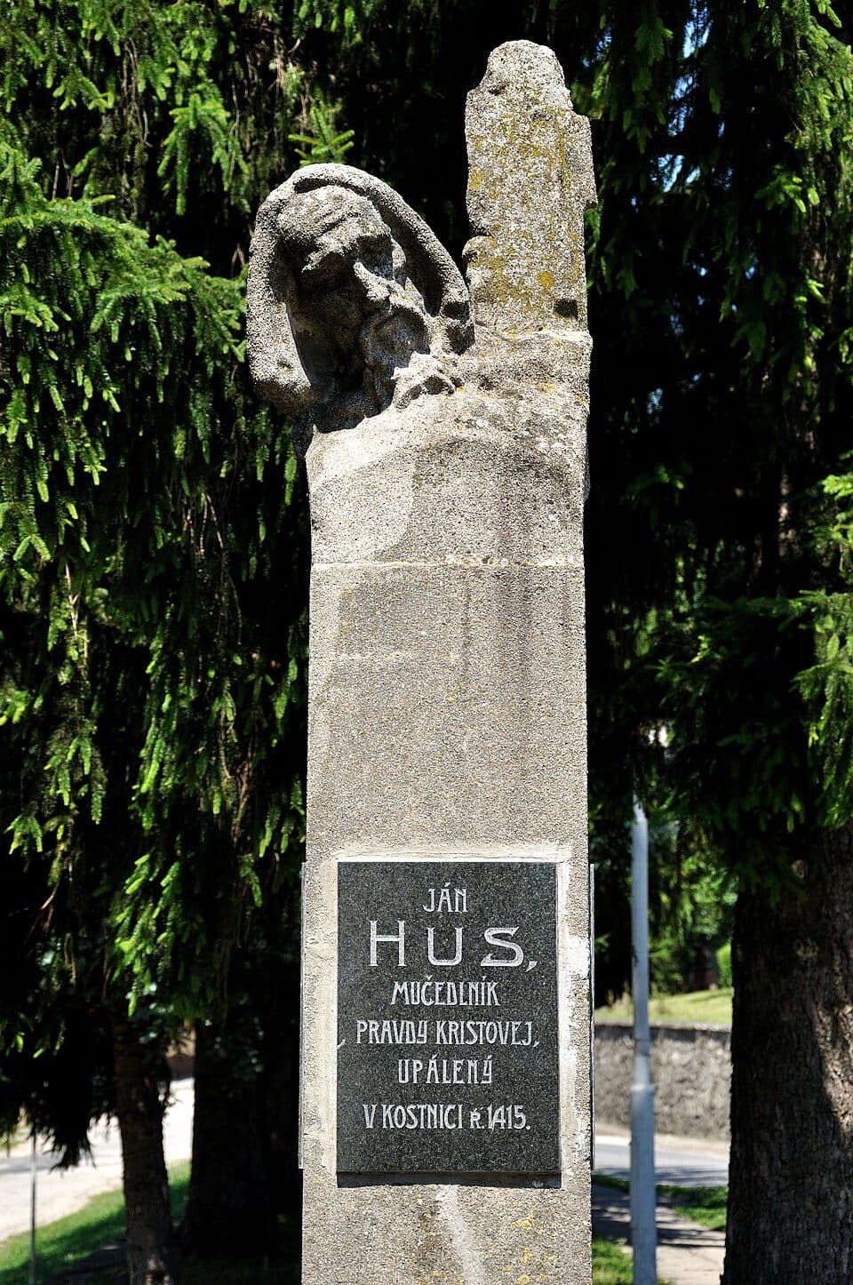 Brezová pod Bradlom, Mladosť - Prašník, Lajdovci