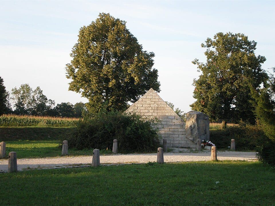 Ivanka pri Dunaji, most - Ivanka pri Dunaji, múzeum