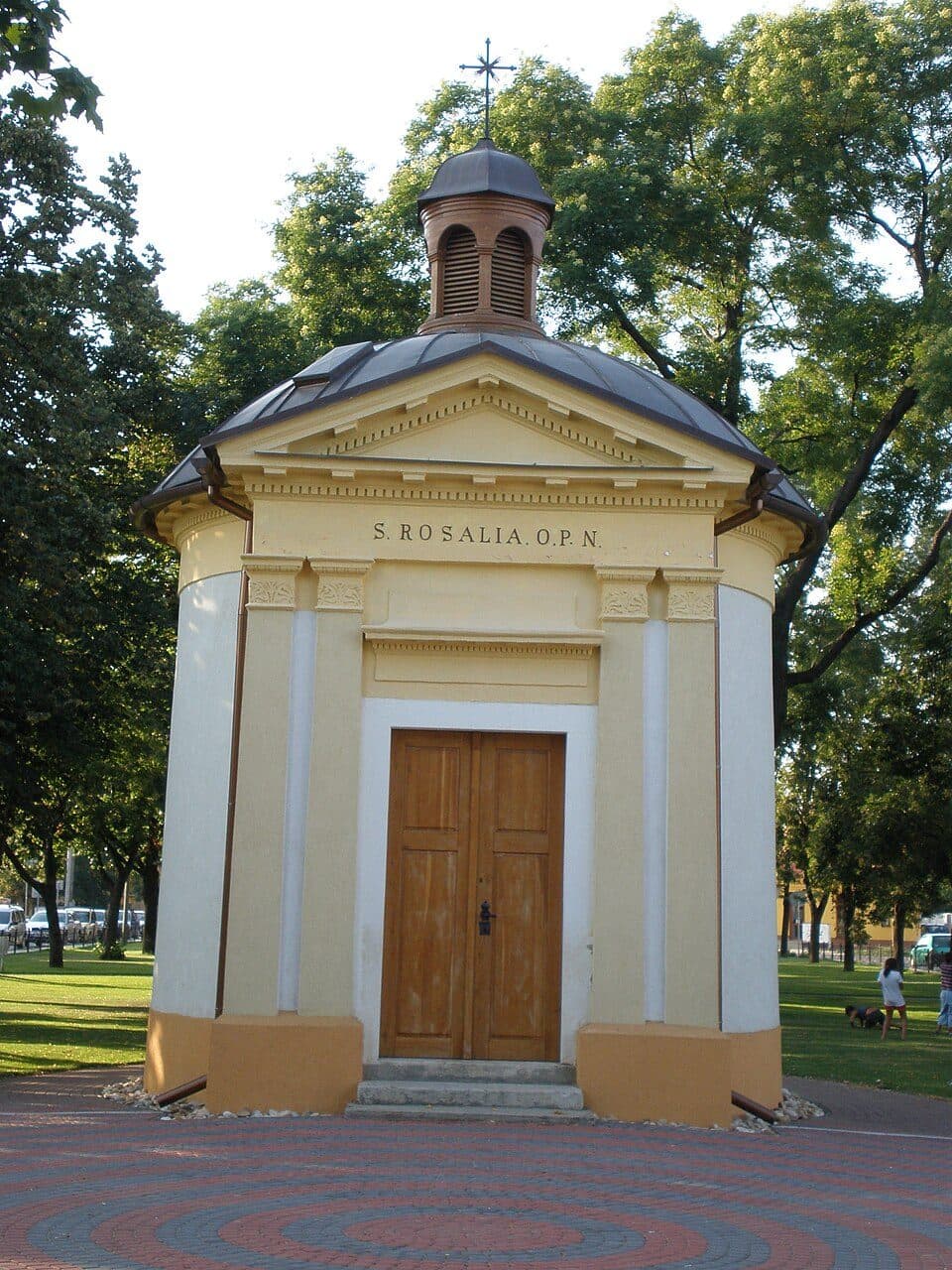 Štefánikova mohyla - Biely kríž