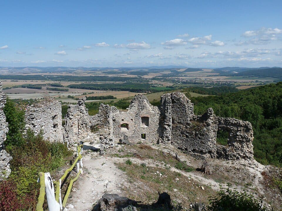 Rozbehy - Vodná nádrž Buková, hrádza