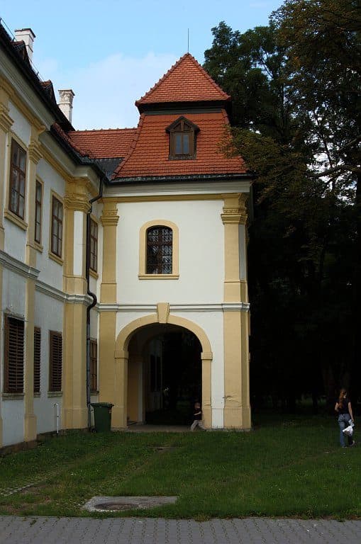 Senica, DAV - Salaš Sobotišťan - Senica, pod hrádzou