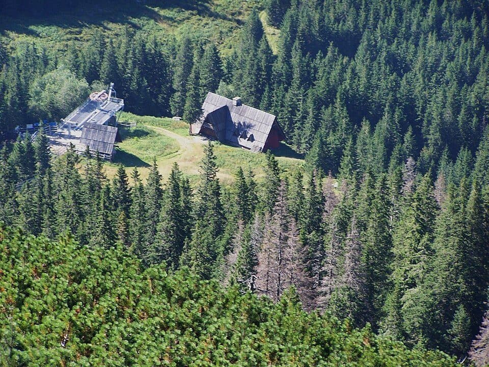 Hala Białe - Hotel Górski PTTK Kalatówki