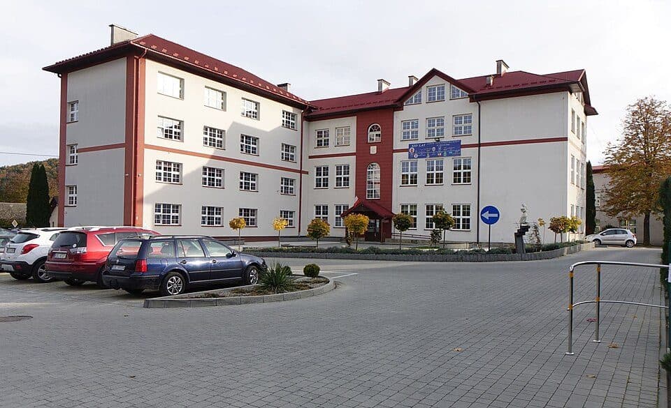 Żegocina centrum - Żródło Zuber
