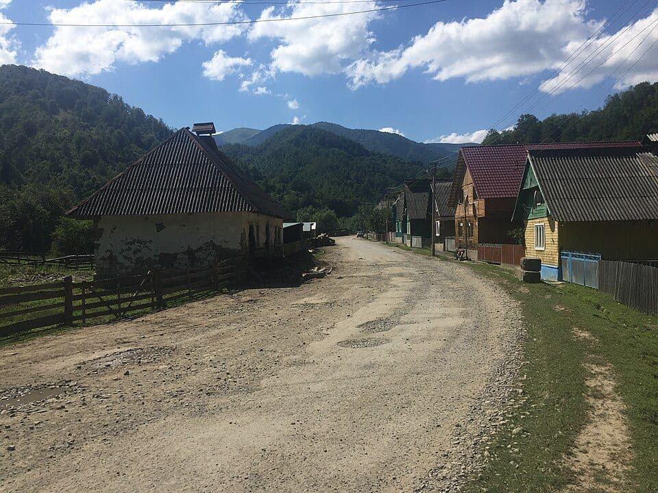 Усть-Чорна - Попадя
