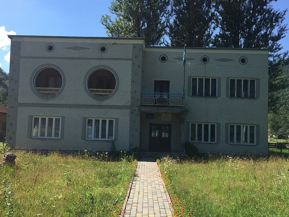 Усть-Чорна - Попадя