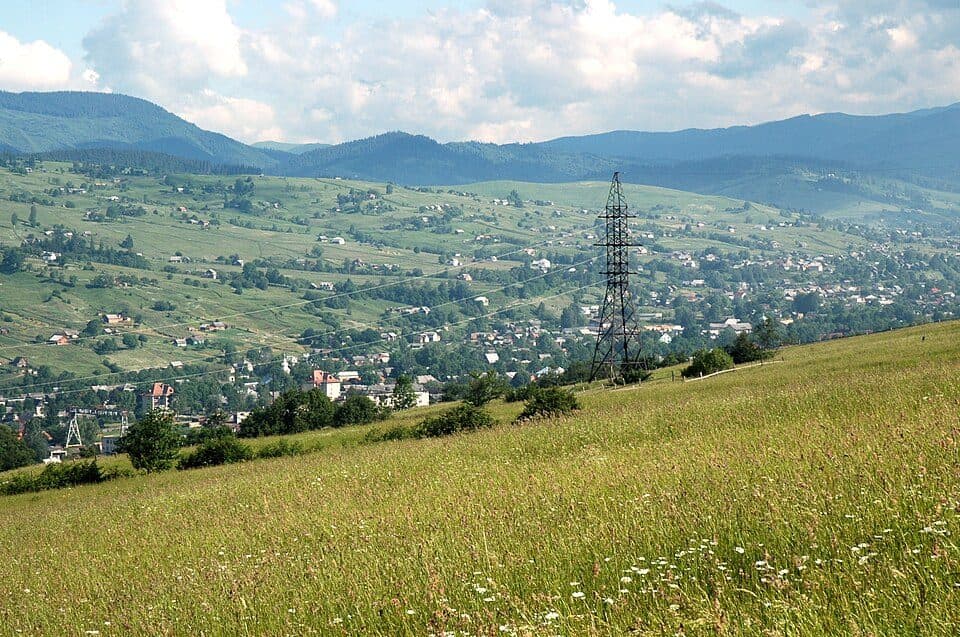с. Ясіня - г. Петрос - с. Лазещина