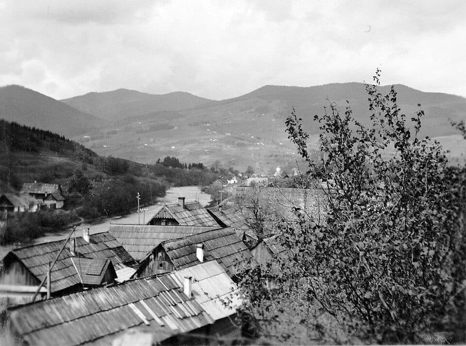 с.Лазещина - г.Петрос - с.Ясіня