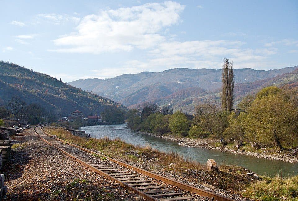 Рахів