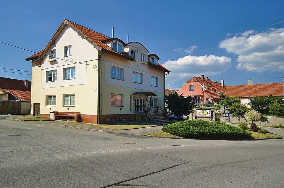 Naučná včelí stezka Petrovice