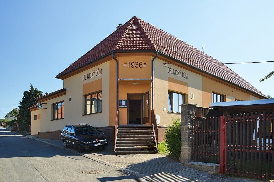 Naučná včelí stezka Petrovice