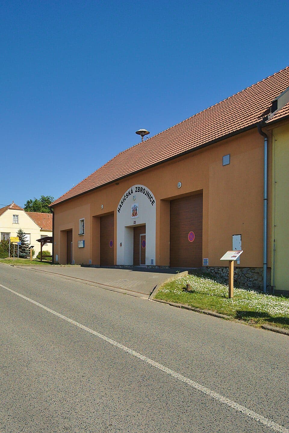 Naučná včelí stezka Petrovice