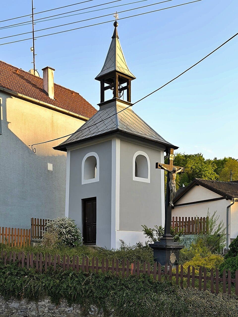 odbočka k památníku Karla Knappa