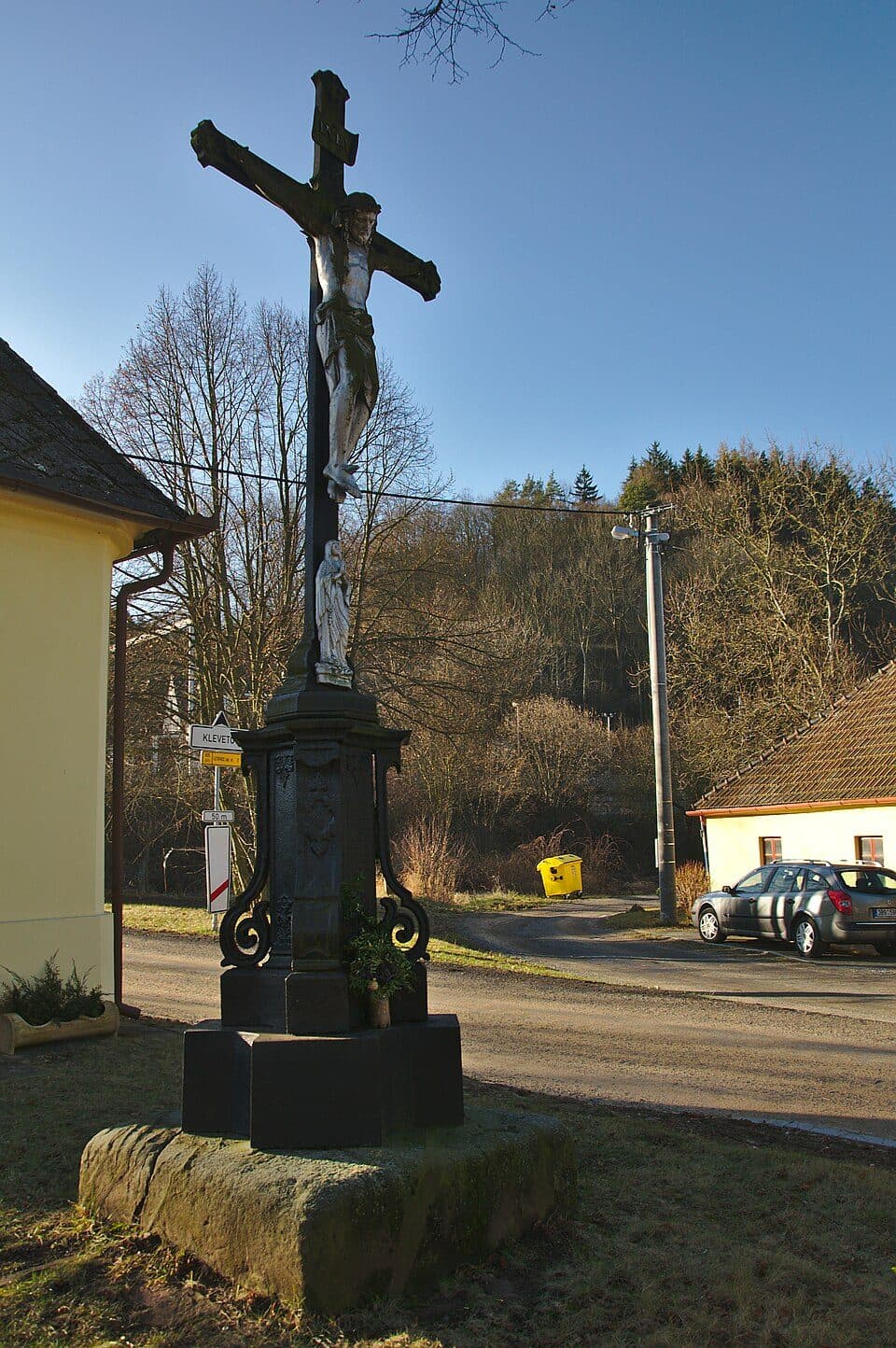 105