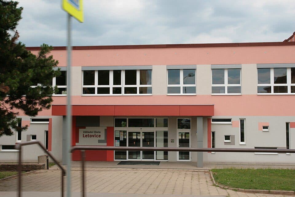 105