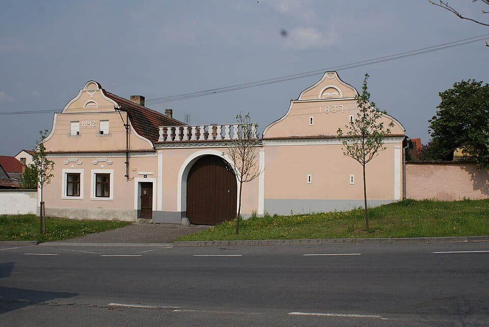 NS Řežabinec