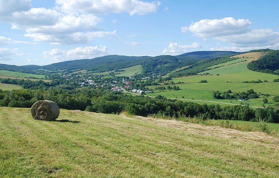 Miková - Čertižné, stred