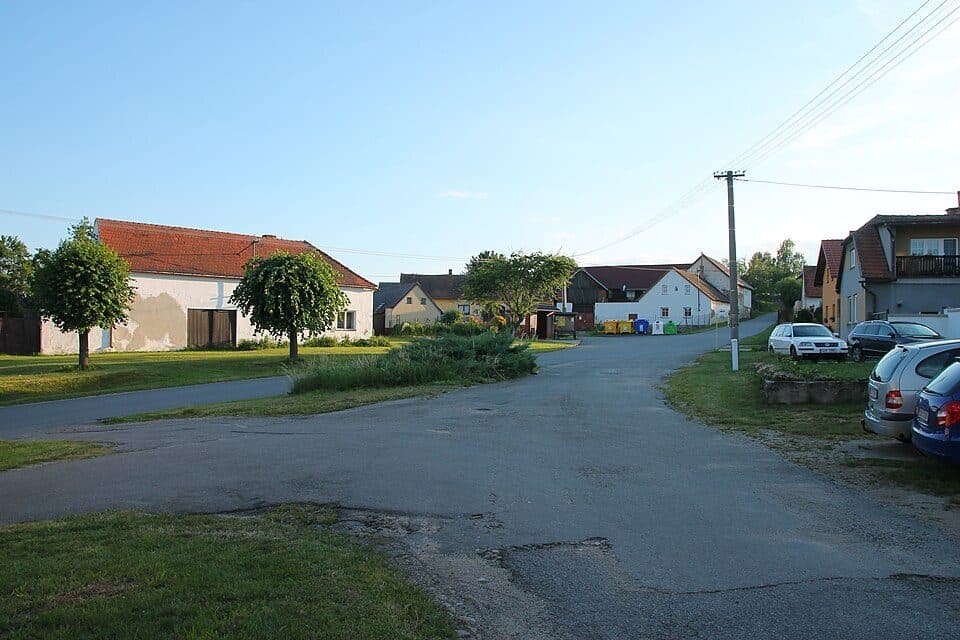 Dvory (kraj południowoczeski) — zdjęcie 1