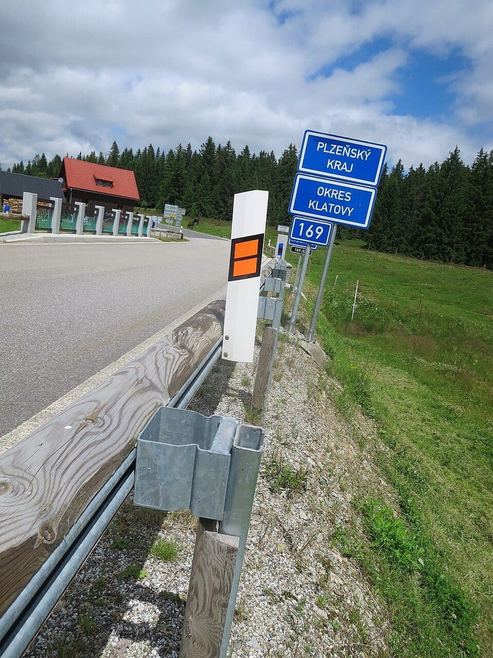 [M] Antýgl - Zlatá studna