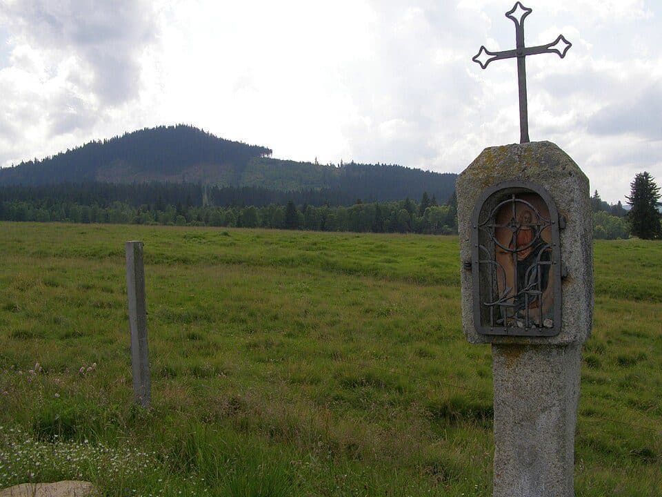 [M] Antýgl - Zlatá studna