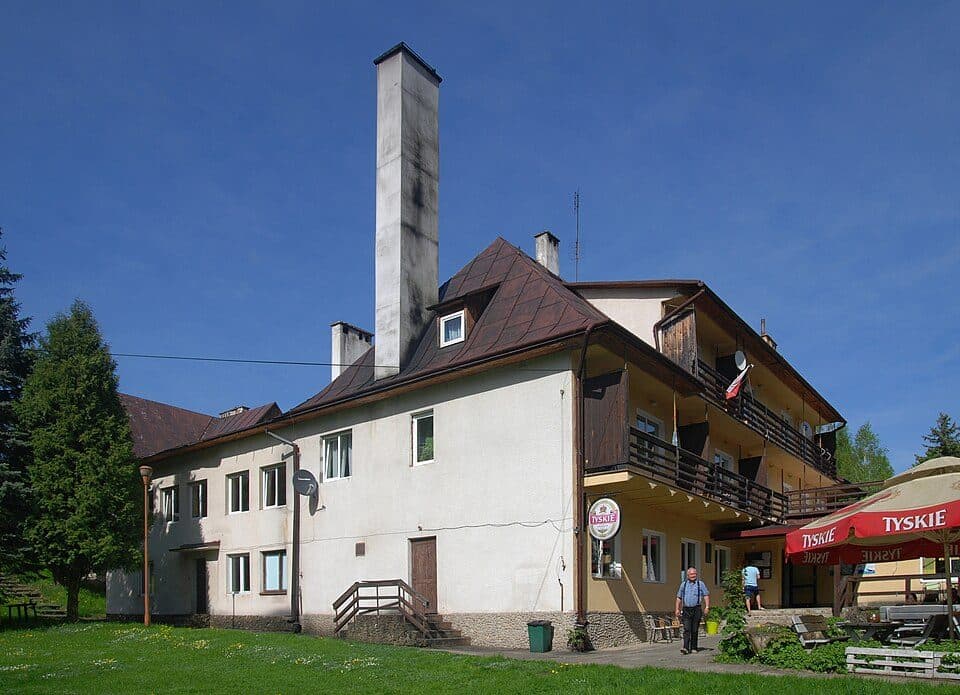 Do cmentarza z I wojny światowej nr 50