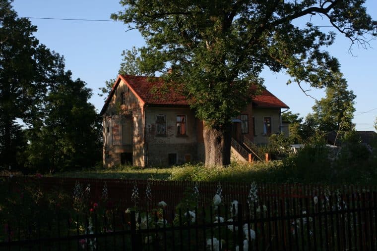 Szalowa - Bacówka PTTK w Bartnem