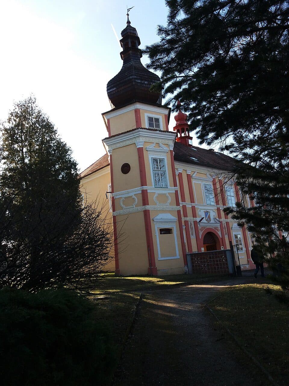 zámek Čestice — zdjęcie 2