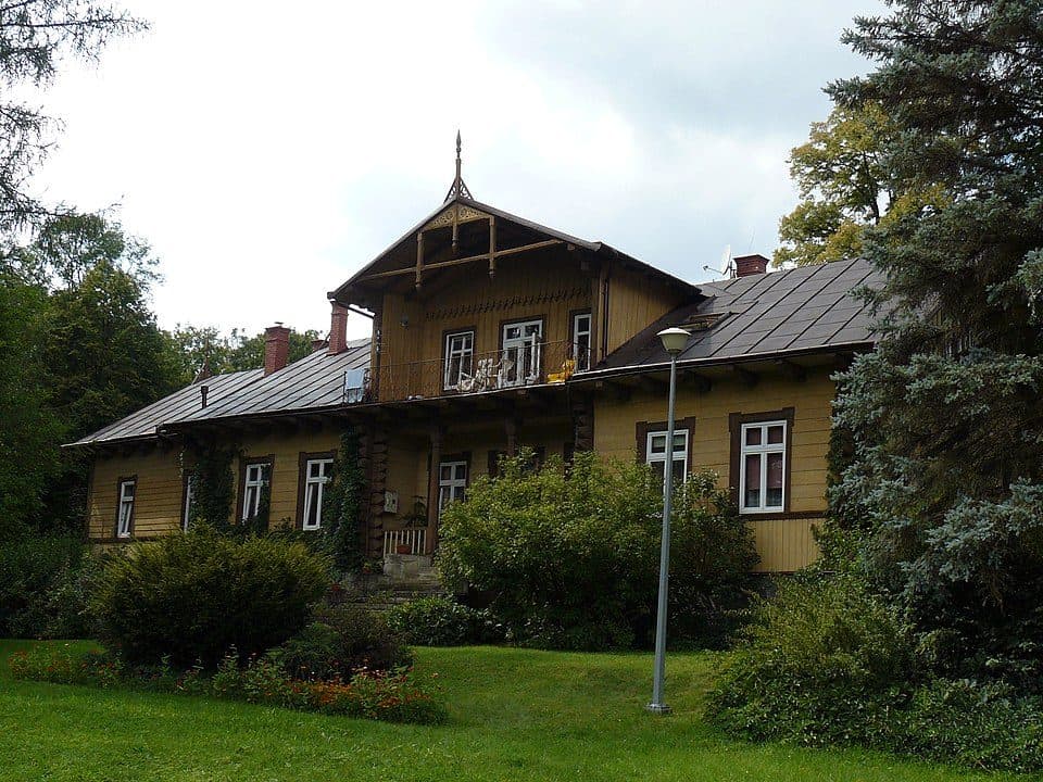 Do Cmentarza Wojennego nr 74