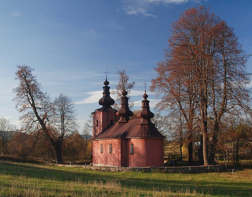 Do cmentarza z I wojny światowej nr 49