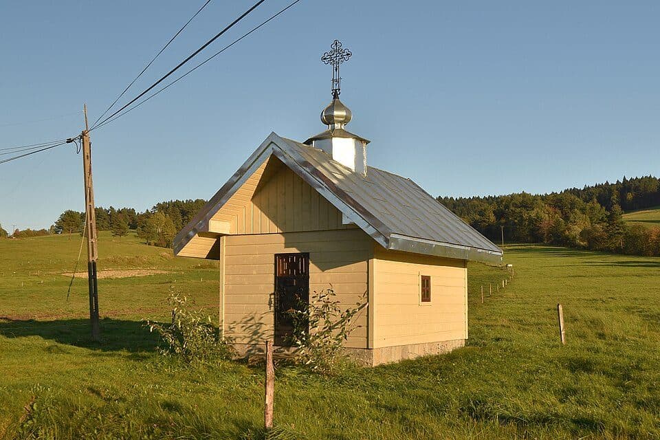 Do Cmentarza Wojennego nr 55