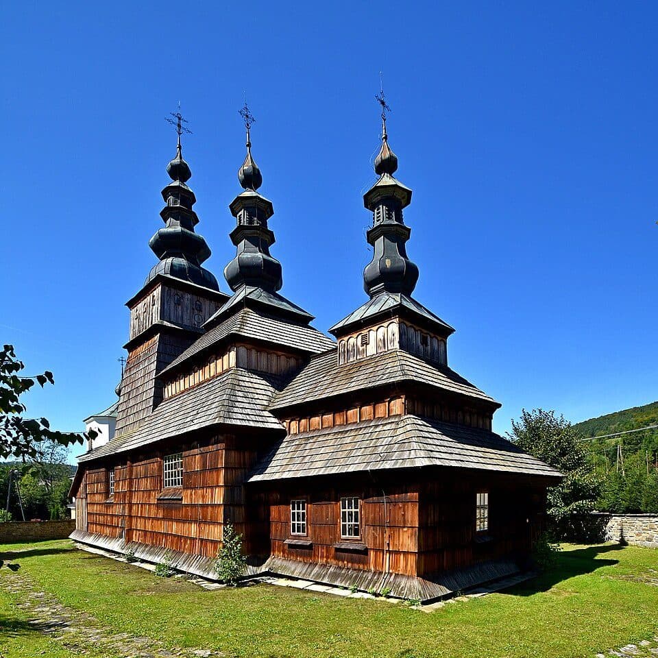 Szlak dojściowy do cmentarza wojennego nr 70