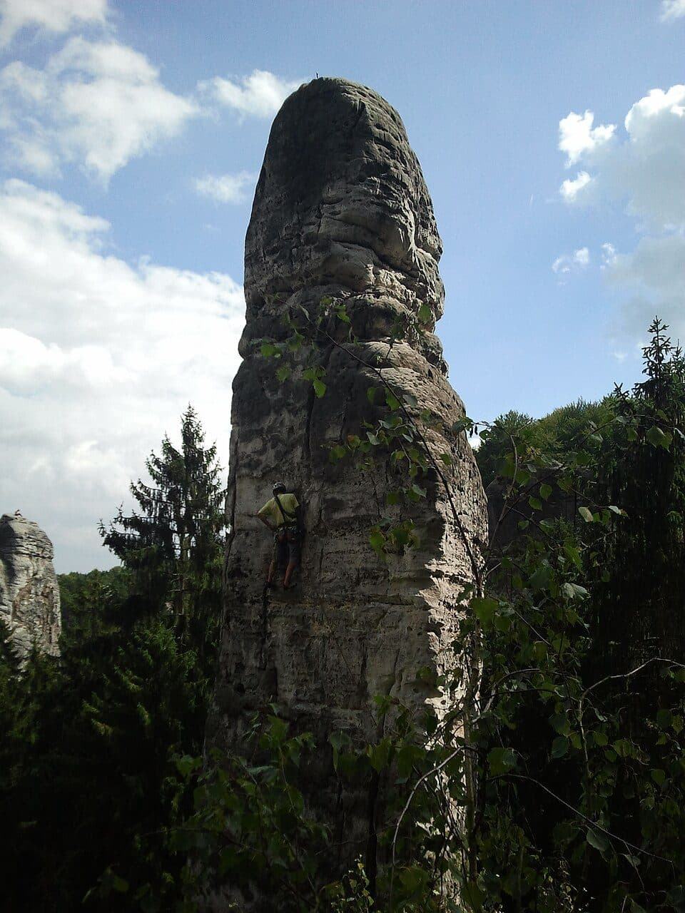 Hruboskalskie skalne miasto — zdjęcie 2
