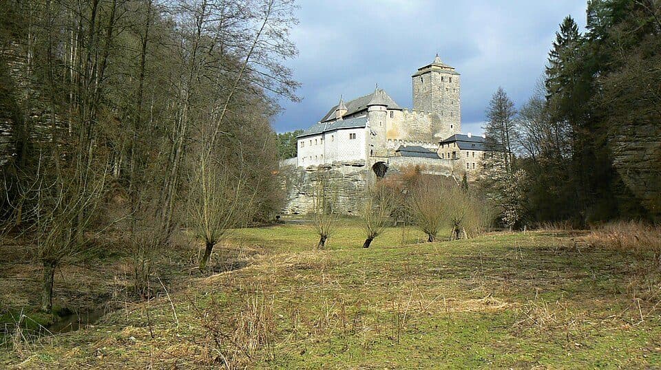 0428 Svitačka táboř. (rozc.) - Podkost, Hrad Kost