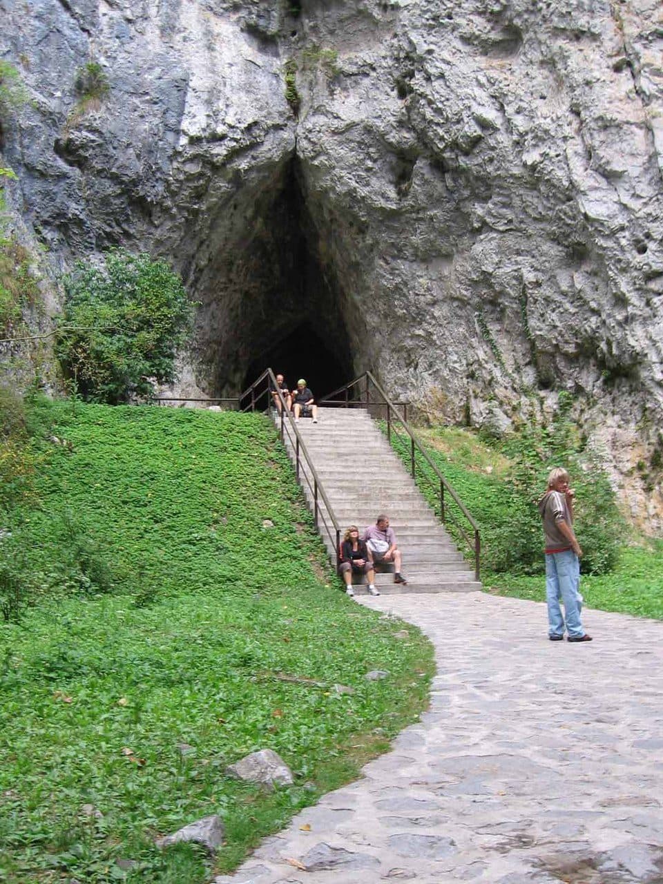 Jaskinia Kateřinská