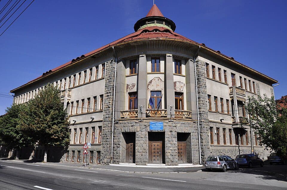 Traseu bandă galbenă