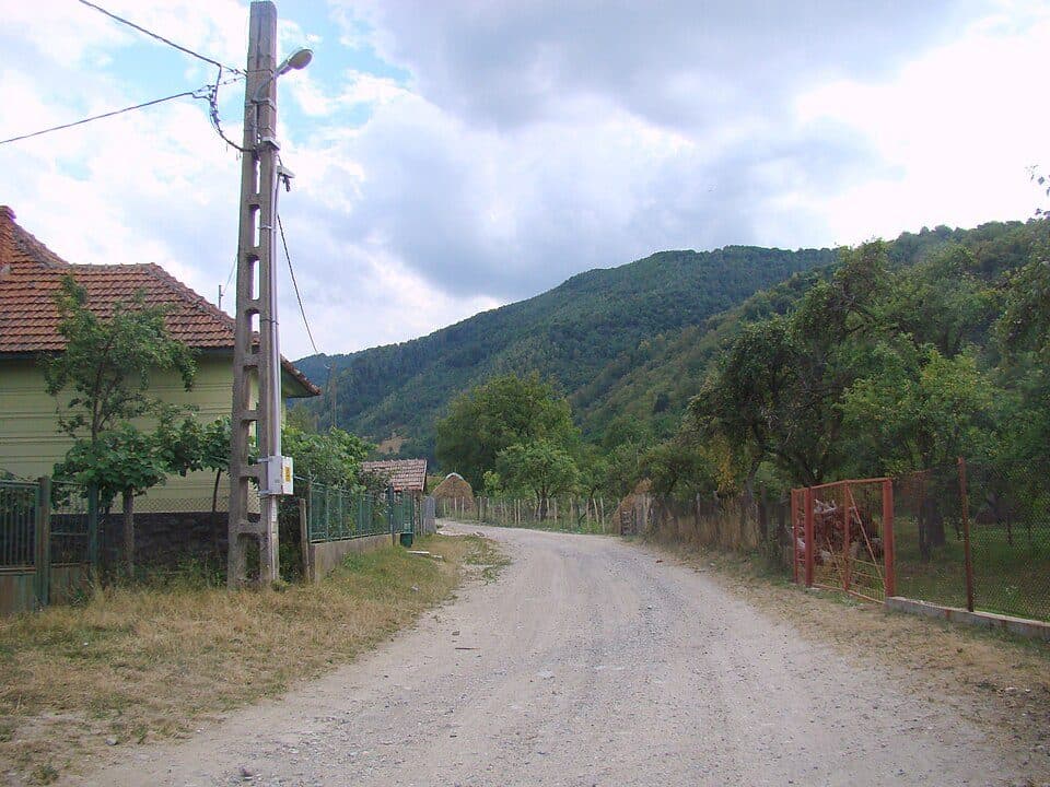 Hobița - Stâna de Râu - Șaua Custurii - Poiana Pelegii
